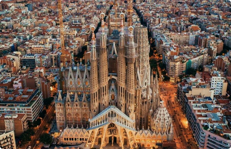 Wissenswertes über den Sühnetempel der Heiligen Familie (Sagrada Familia)