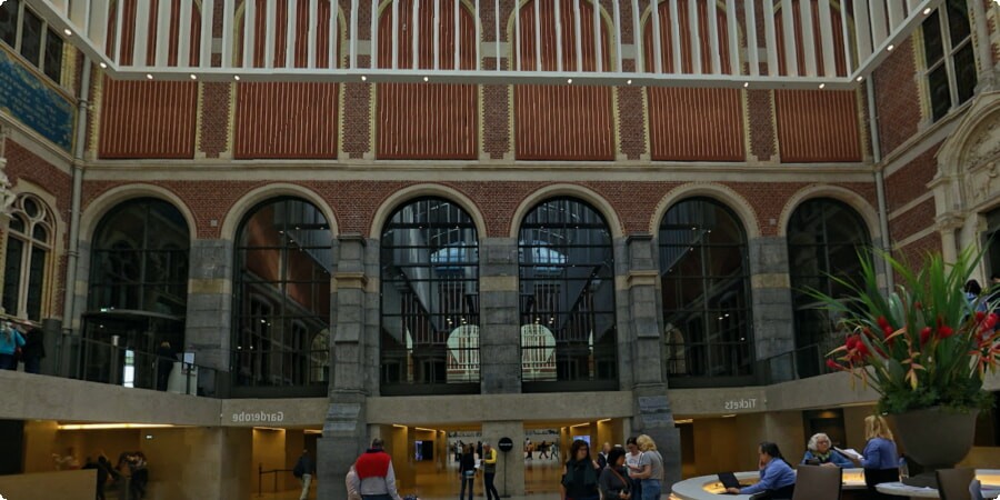 Visiting Rijksmuseum: Tips and Recommendations